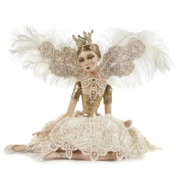 Sitting royal fairy, 81 cm